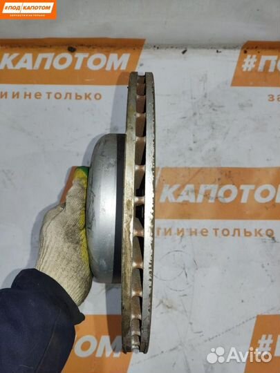 Диск тормозной передний BMW 5 F10 2011