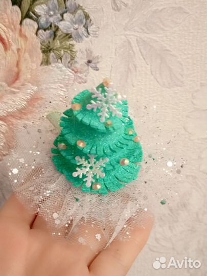 Заколка елочка