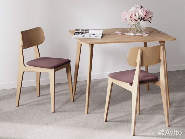 Стул из натуральной древесины