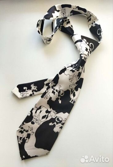 Галстук с весёлым принтом