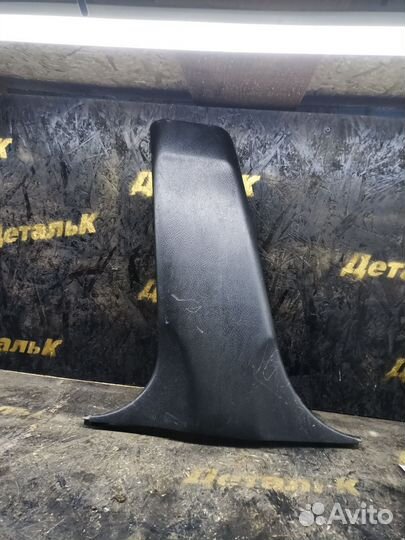 Накладка центральной стойки (P) honda civic 6 Mb2