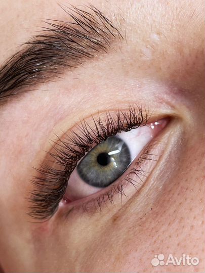 Наращивание ресниц/брови