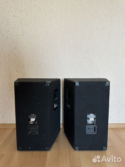 Акустическая система колонки yamaha BR15