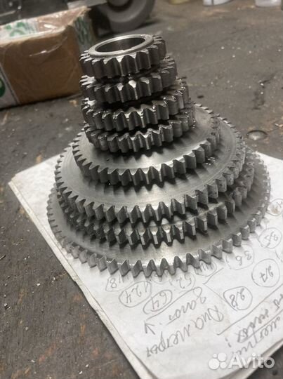 Токарь, фрезеровщик