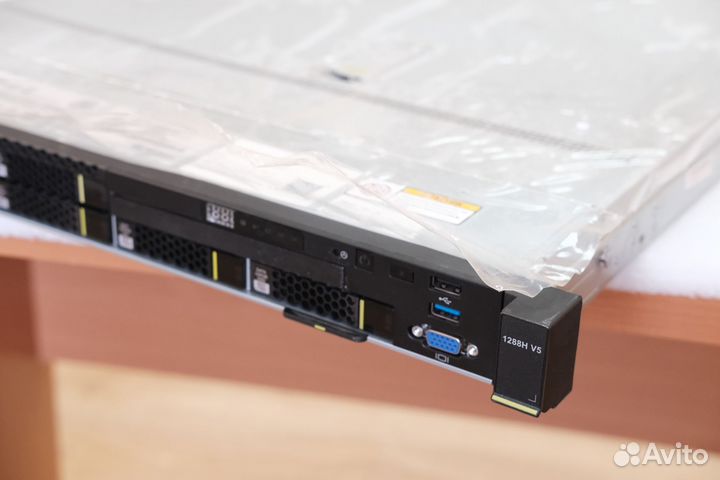 Сервер Huawei 1288H V5 8SFF Xeon Gold 6154 64GB