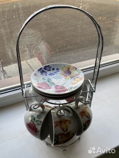 Подставка подкружки и блюдца