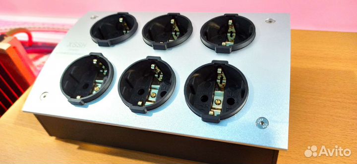 Распределитель питания Furutech