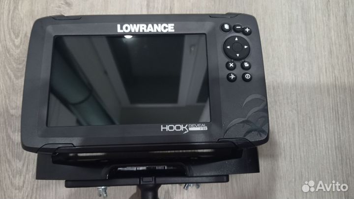 Эхолот lowrance hook reveal 7 ss