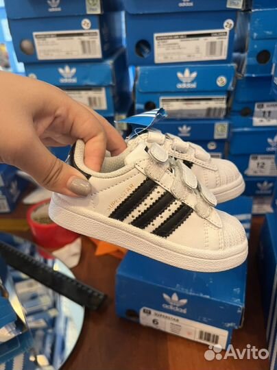 Кроссовки с нюансом adidas 360 слипоны