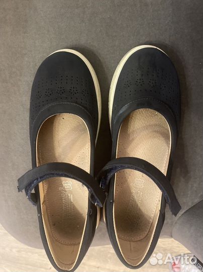 Туфельки для девочки