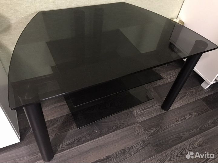 Тумба под телевизор бу стеклянная