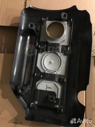 Крышка для двигателя