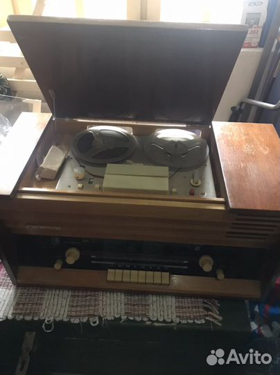 Магитола ретро