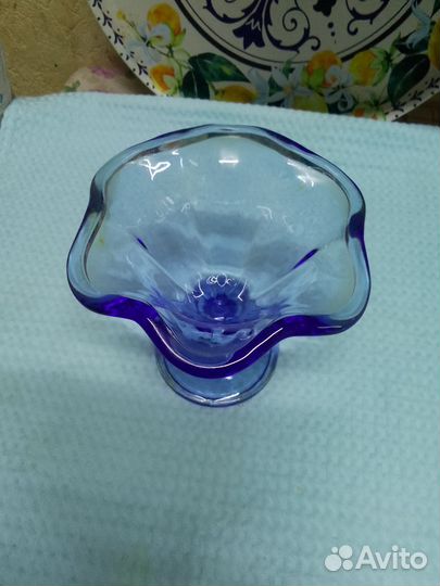 Ваза из цветного стекла конфетница б/у