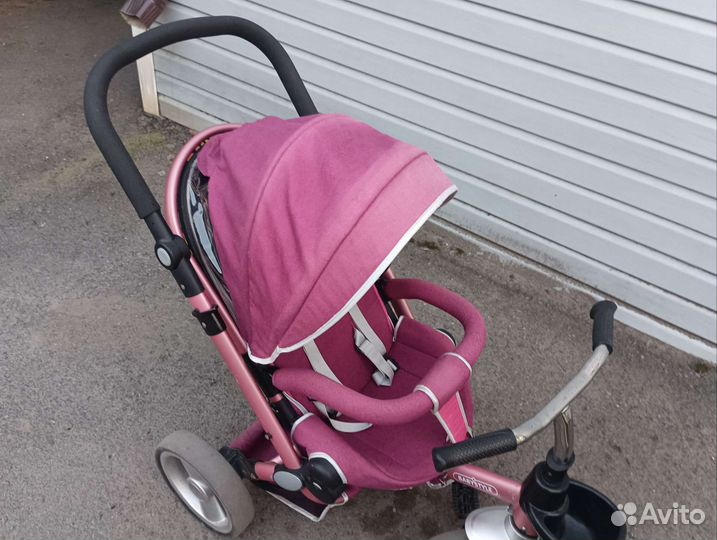 Детский велосипед с родительской ручкой