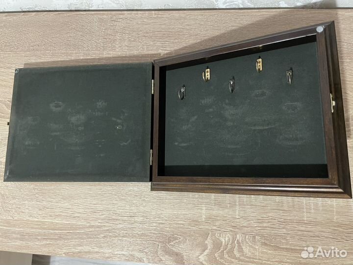 Ключница настенная