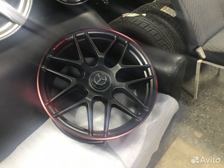 Диски на Mercedes (Геленваген) G463 6.3 AMG R22 но