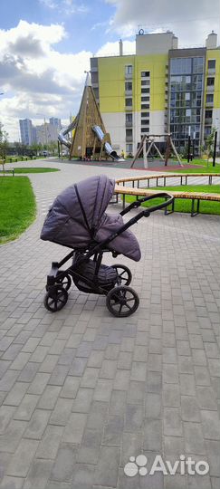 Коляска 2 в 1 Peppy Indie