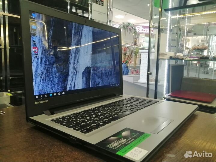 Lenovo ideaped 300-15IBR nvidia GeForce 920M 2GB