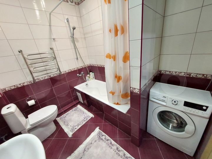2-к. квартира, 60 м², 11/16 эт.