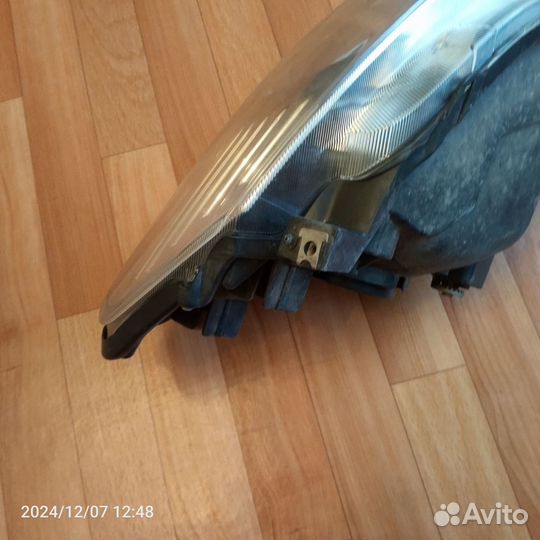 Фара правая Сузуки сх4