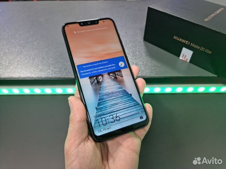 HUAWEI Mate 20 lite, 4/64 ГБ