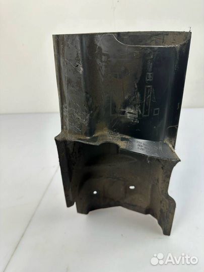 Пыльник амортизатора задний левый Mercedes-Benz