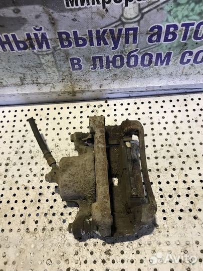 Суппорт тормозной передний правый Nissan Juke