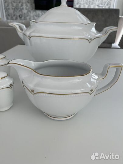 Супница фарфор Германия Graf von Hennebrg