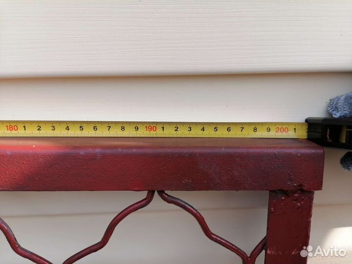 Секционные ворота