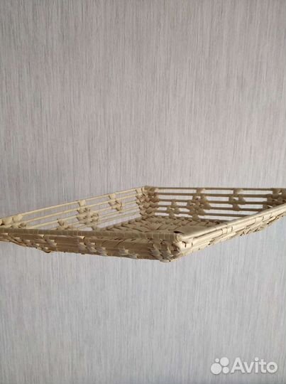 Плетеная тарелка