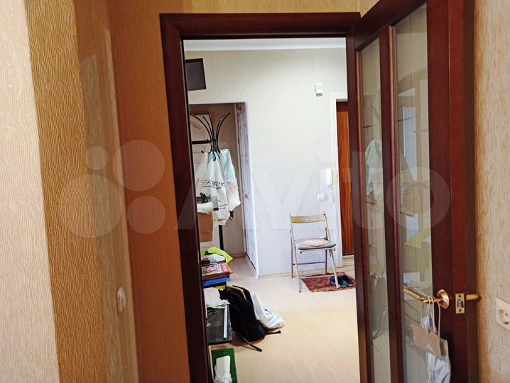 3-к. квартира, 77 м², 3/9 эт.