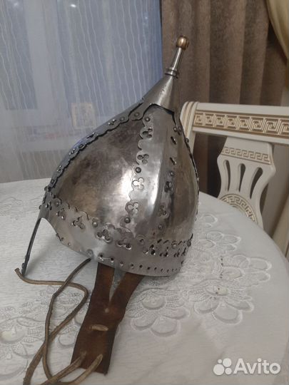 Шлем историчный