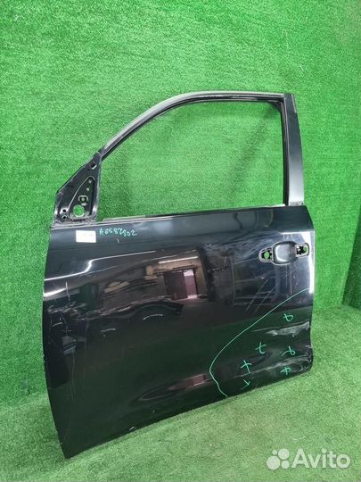 Дверь передняя левая Toyota Land Cruiser