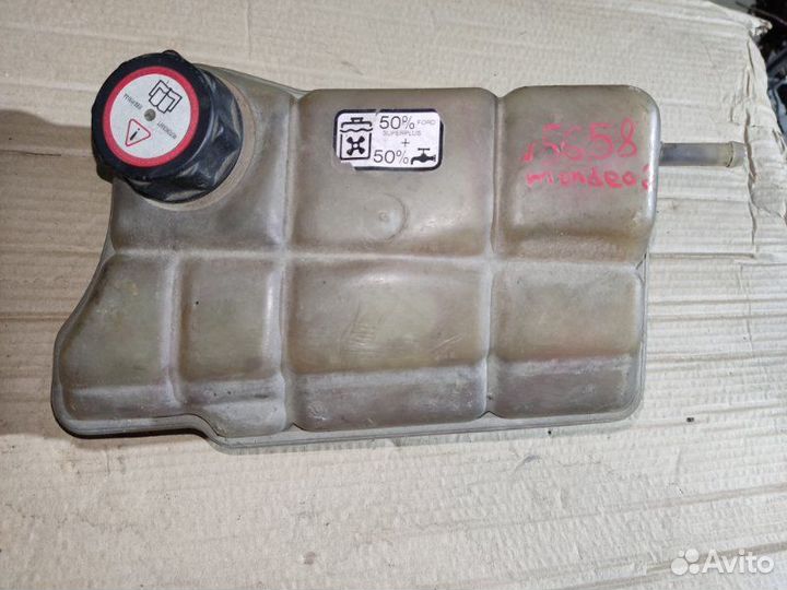 Бачок расширительный Ford Mondeo 2 лифтбек 1.8I