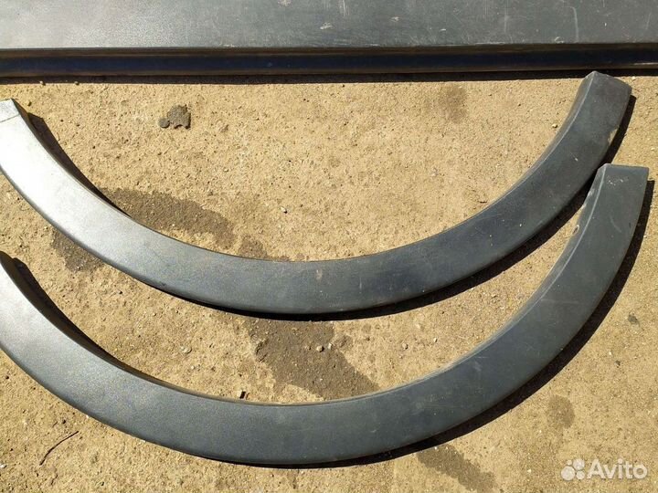 Порог жабо SsangYong actyon 2011 год