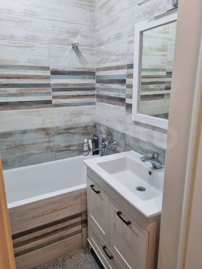 2-к. квартира, 54 м², 2/3 эт.