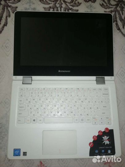 Lenovo yoga300-11IBR