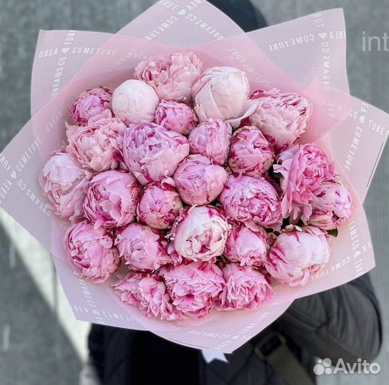 Букет пионов