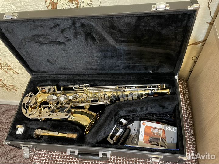 Альт саксофон Yamaha yas23