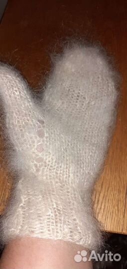 Комплект шапка и варежки ажур козий пух