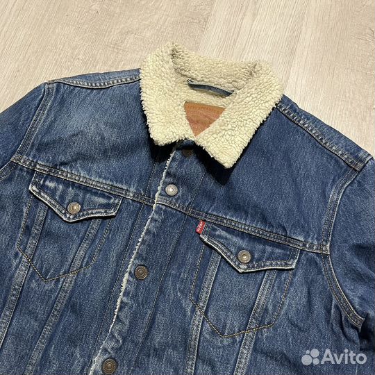 Levi's L джинсовая куртка с шерпой мужская