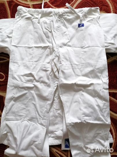 Продам кимоно для дзюдо