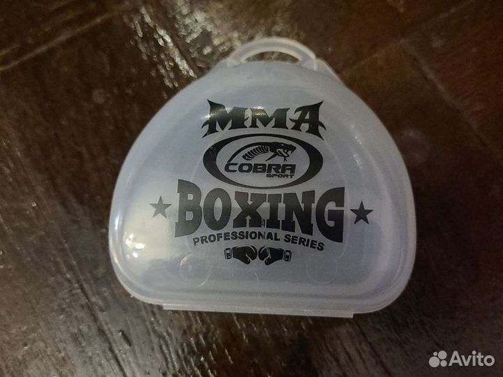 Футляр для боксёрской капы