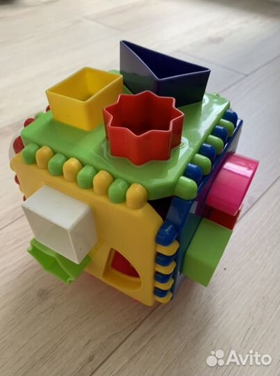 Развивающие игрушки