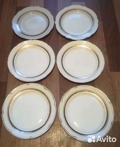 Кастрюли, тарелки