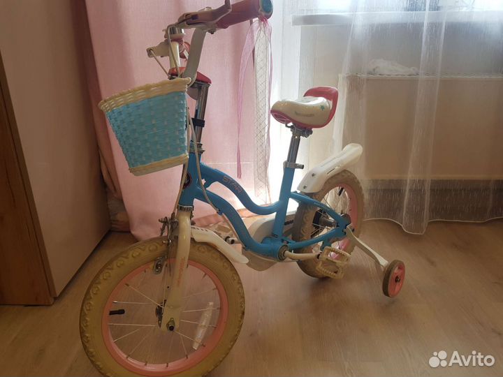 Детский велосипед Royal baby