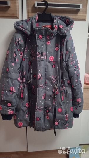 Куртка демисезонная для девочки 140