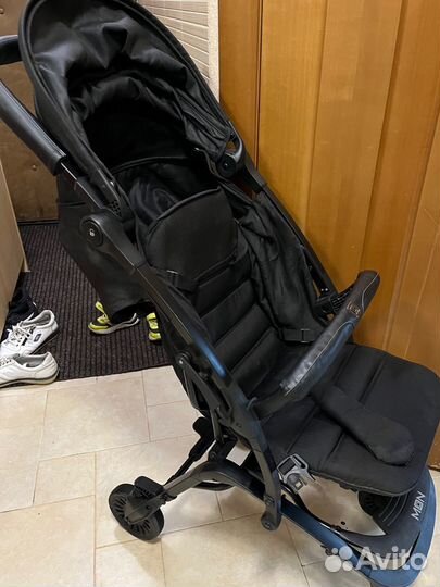 Прогулочная коляска moon
