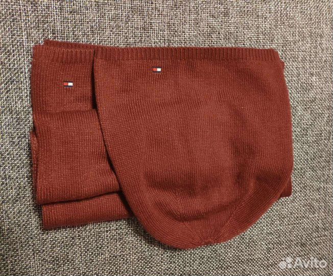 Tommy hilfiger комплект шапка шарф женский теплый